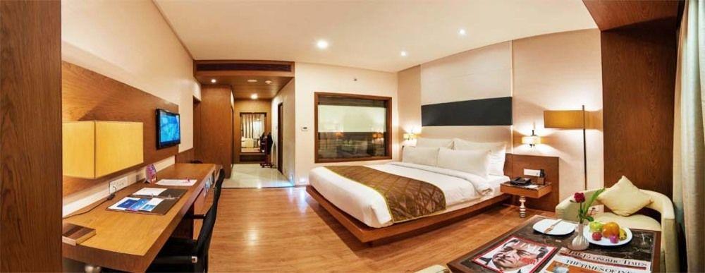 Narayani Heights, Ahmedabad Hotel Exterior foto